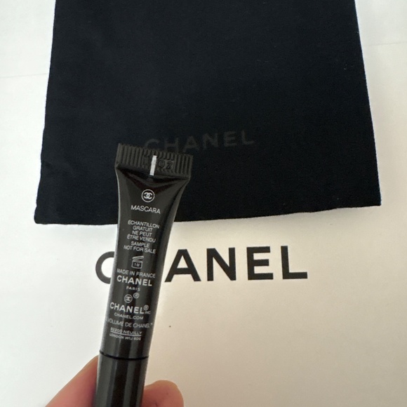 Chanel Minis with Mini pouch - Picture 5 of 6
